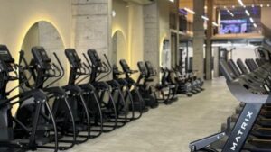 Mais do que uma academia: a The Simple Gym é um espaço onde design, bem-estar e performance se encontram.